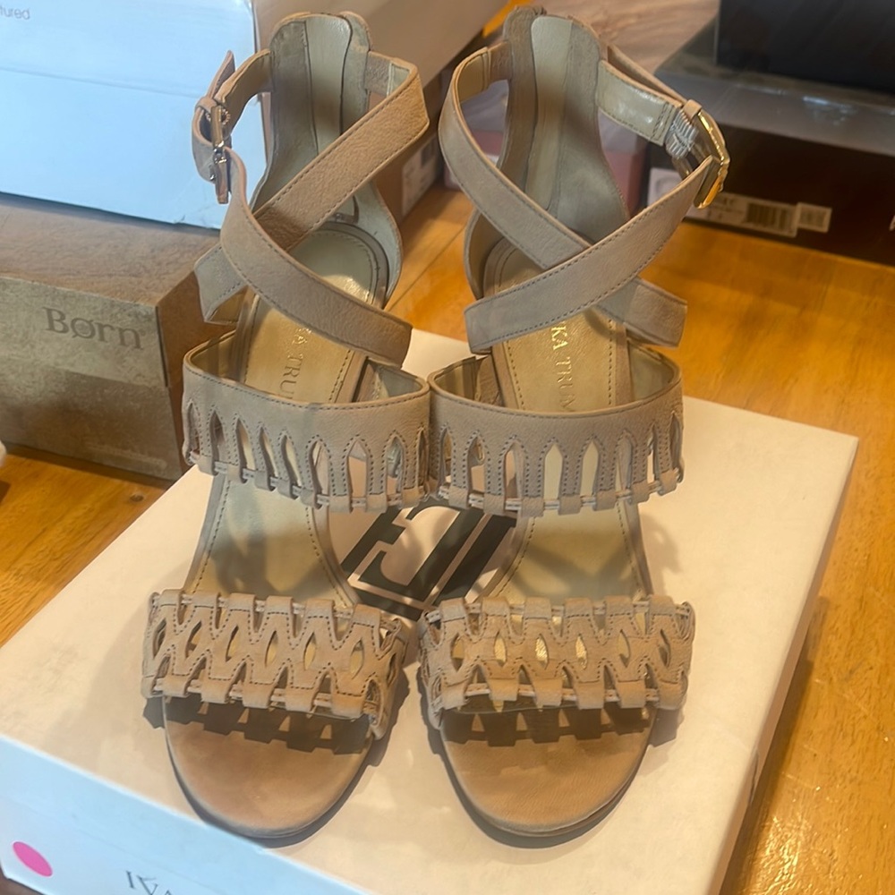 Ivanka Trump sexy heels. SOLD!